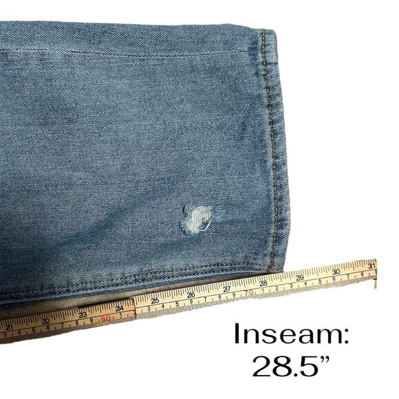 American Eagle Jeans Women’s 14L Mom Jean High Rise Medium Blue Distressed - Picture 10 of 10